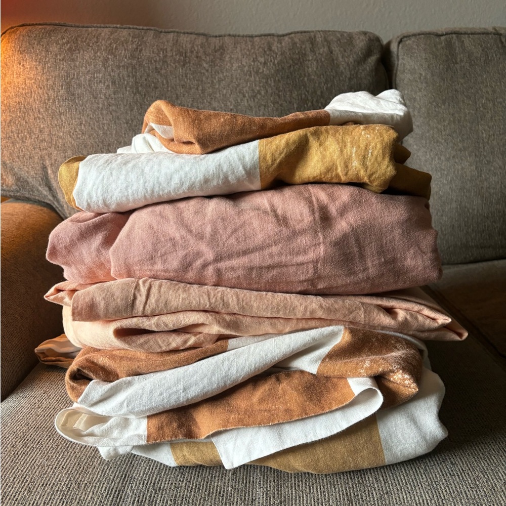 Dazed but amazed linen sheets queen